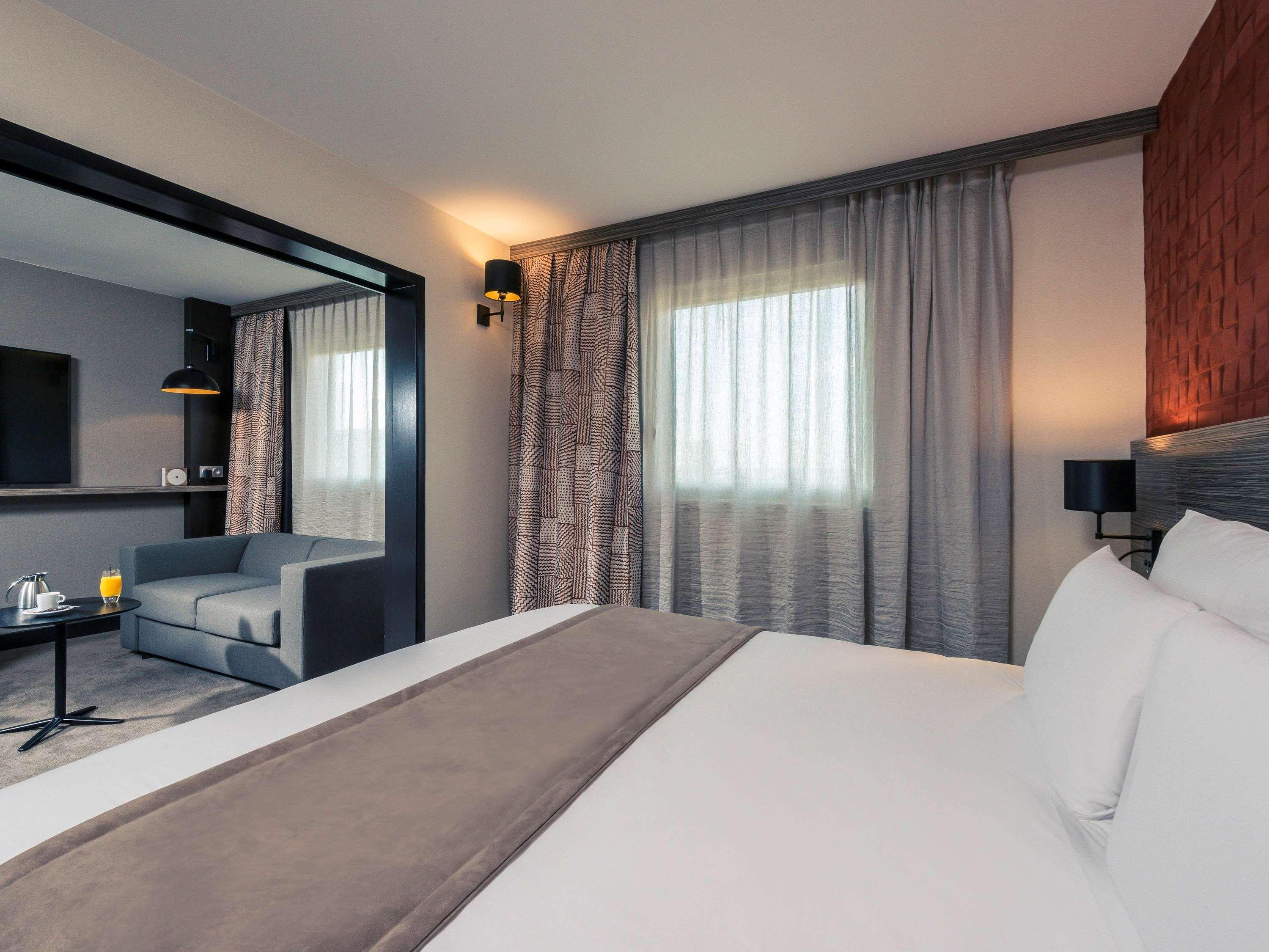 Mercure Paris Porte De Пантен Экстерьер фото