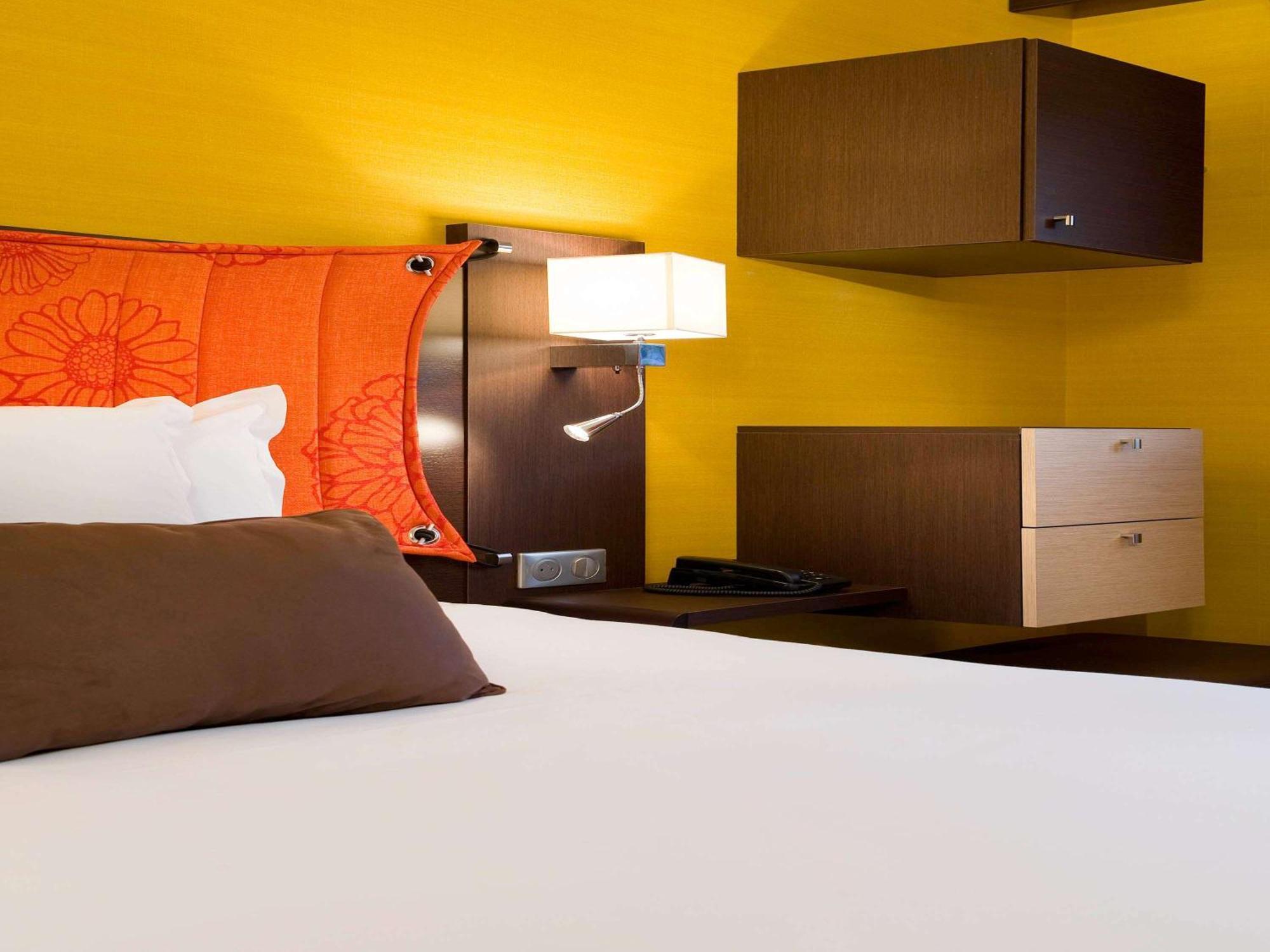 Mercure Paris Porte De Пантен Экстерьер фото